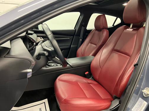 Polymetal Gray Metallic 2023 Mazda Mazda3 2.5 S Carbon Edition