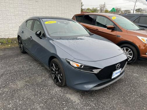 Polymetal Gray Metallic 2023 Mazda Mazda3 2.5 S Carbon Edition