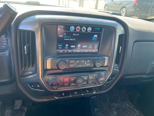 2019 Chevrolet Silverado 1500 2LT