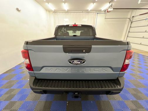Azure Gray Metallic Tri-Coat 2026 Ford Maverick XLT