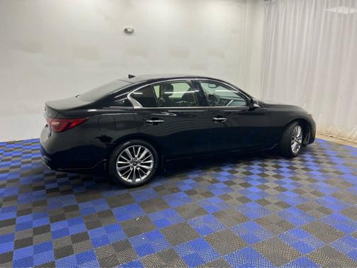 Black Obsidian 2023 INFINITI Q50 LUXE