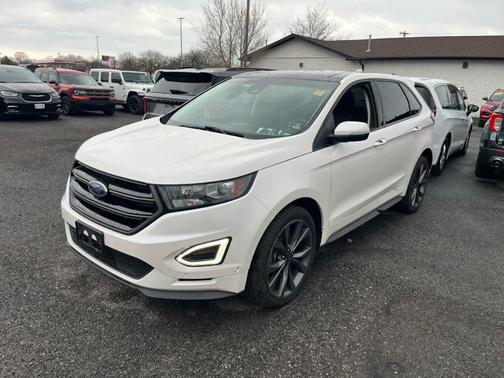 White Platinum Metallic Tri-Coat 2018 Ford Edge Sport