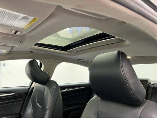 2017 Ford Fusion Energi Titanium