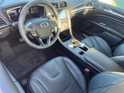 2020 Ford Fusion Titanium