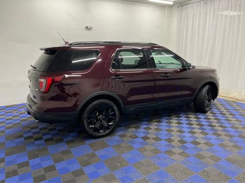 2019 Ford Explorer Sport