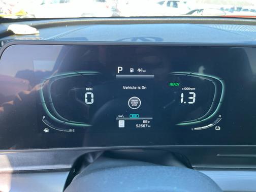 Gravity Gray 2023 Kia Sportage Hybrid EX