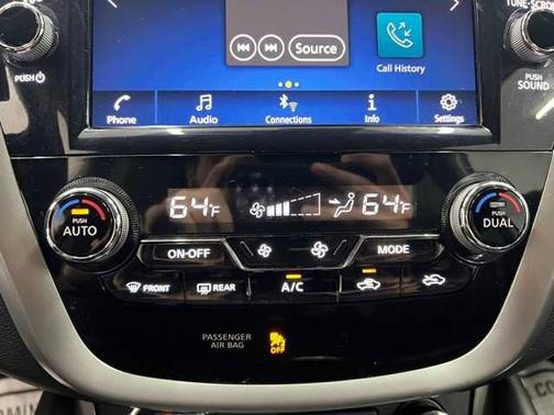 2022 Nissan Murano SV