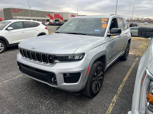 2022 Jeep Grand Cherokee Overland