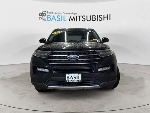 Agate Black Metallic 2023 Ford Explorer XLT