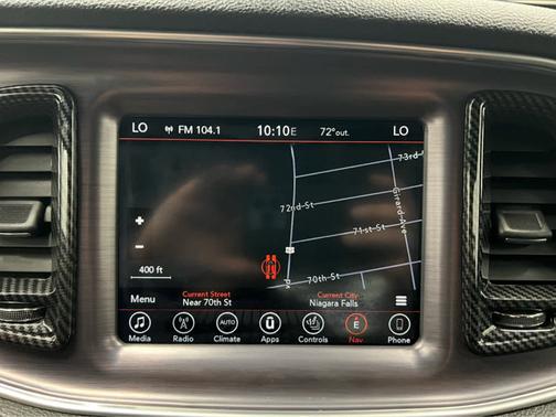 2017 Dodge Challenger 392 Hemi Scat Pack Shaker