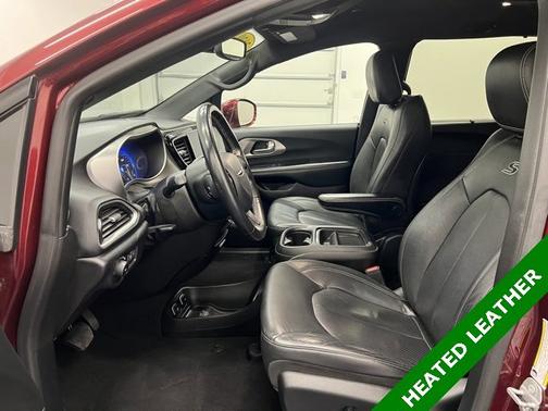 2020 Chrysler Pacifica Launch Edition