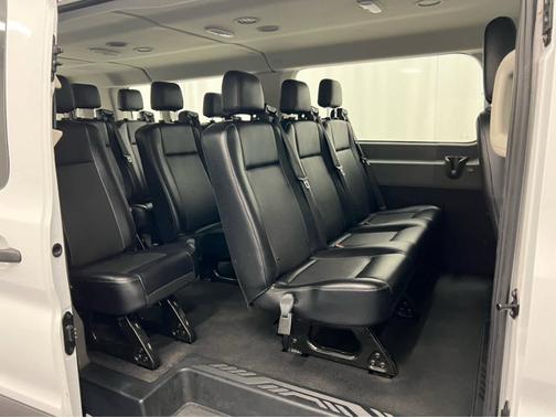 2020 Ford Transit-350 XL