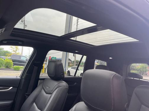 2021 Cadillac XT6 Sport