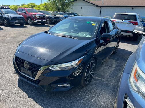 Super Black 2020 Nissan Sentra SR