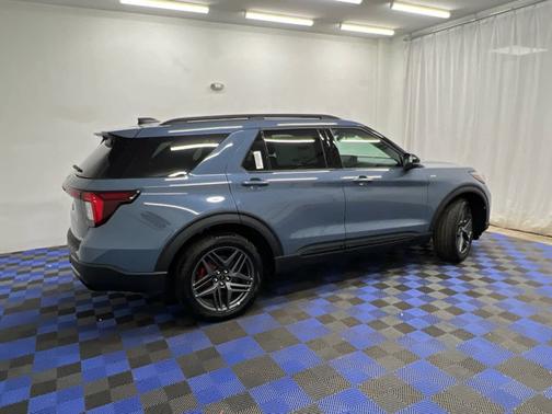 Blue 2026 Ford Explorer ST-Line