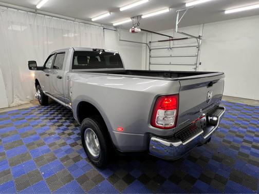 2023 RAM 3500 Big Horn