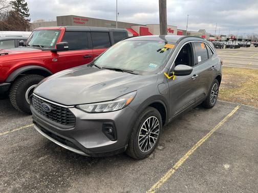 2023 Ford Escape PHEV