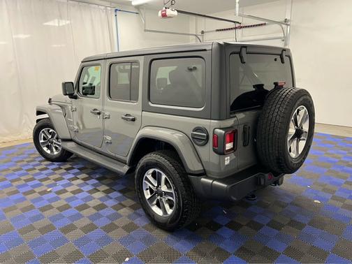 2022 Jeep Wrangler Unlimited Sahara