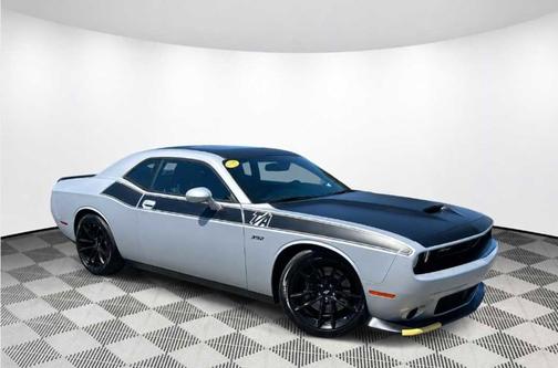 Triple Nickel Clearcoat 2023 Dodge Challenger R/T Scat Pack