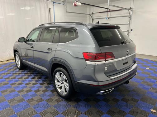2021 Volkswagen Atlas 3.6L V6 SE w/Technology