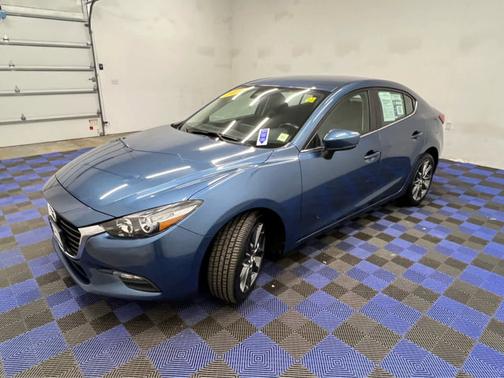 Eternal Blue Mica 2018 Mazda Mazda3 Touring