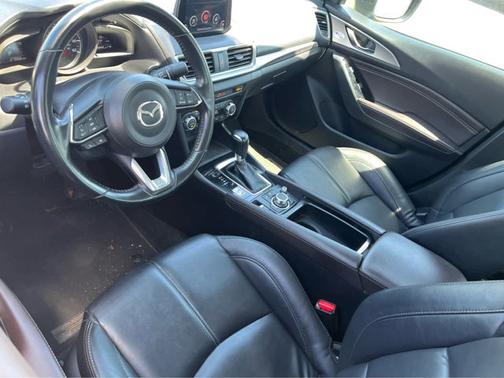 Eternal Blue Mica 2018 Mazda Mazda3 Touring