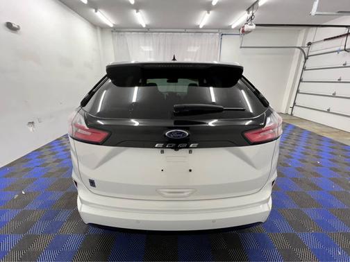 2022 Ford Edge ST-Line