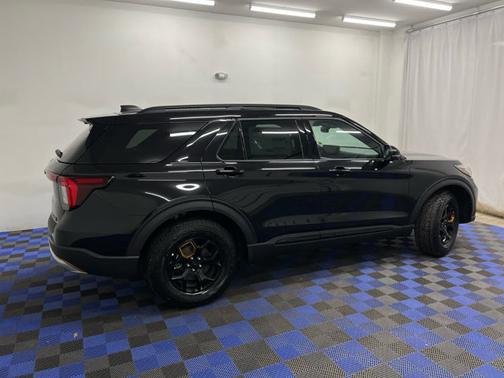 Agate Black Metallic 2026 Ford Explorer Tremor