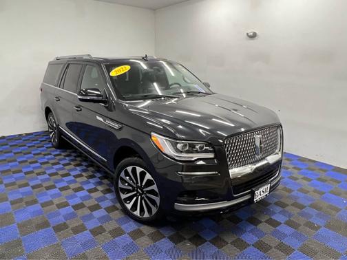 2022 Lincoln Navigator L Reserve