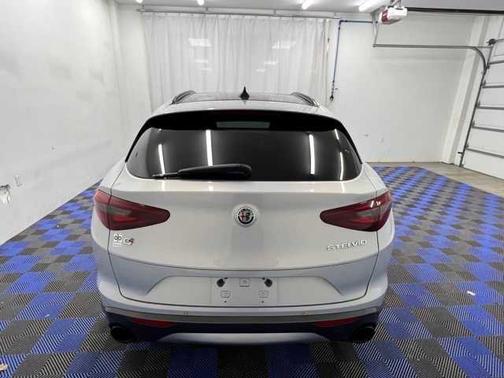 2022 Alfa Romeo Stelvio Ti