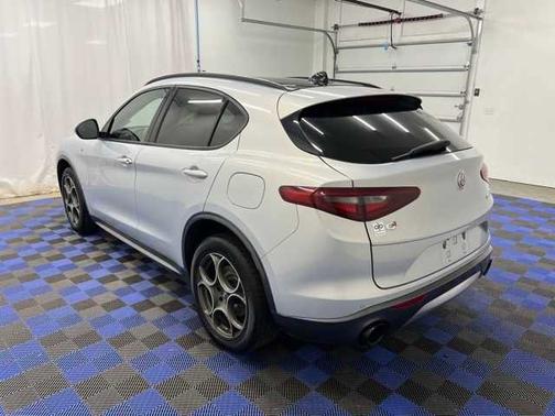 2022 Alfa Romeo Stelvio Ti