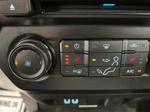 2017 Ford F-250 XLT 4WD SuperCab 8 Box