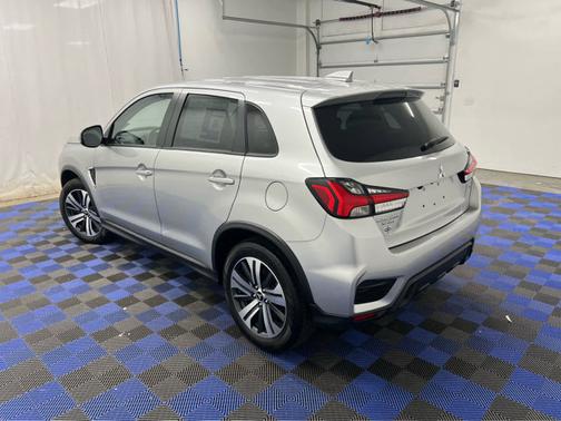 Alloy Silver Metallic 2024 Mitsubishi Outlander Sport SE