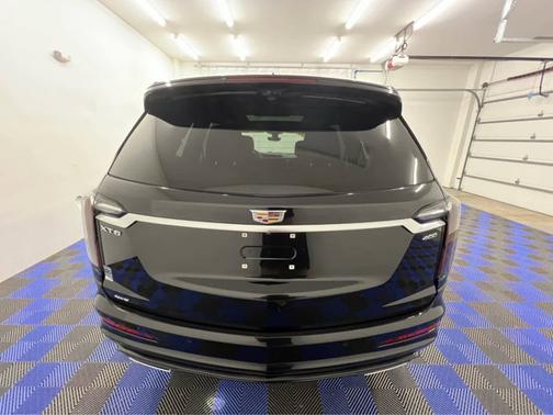 2022 Cadillac XT6 Sport