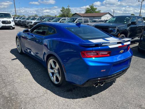 Hyper Blue Metallic 2018 Chevrolet Camaro 2SS
