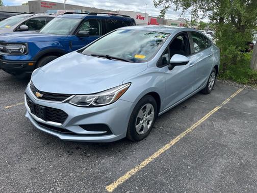 Arctic Blue Metallic 2018 Chevrolet Cruze LS