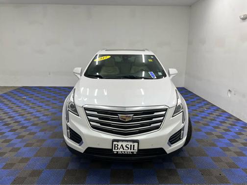 2017 Cadillac XT5 Luxury AWD