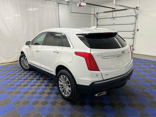 2017 Cadillac XT5 Luxury AWD