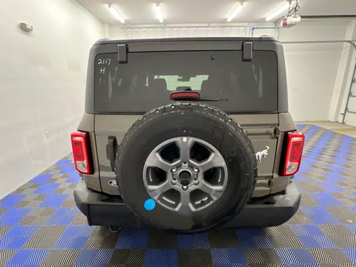 Marsh Gray 2026 Ford Bronco Big Bend