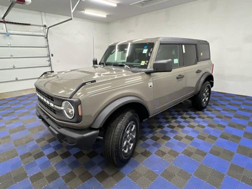 Marsh Gray 2026 Ford Bronco Big Bend