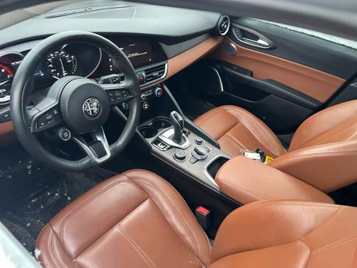 2020 Alfa Romeo Giulia Ti