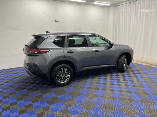Gun Metallic 2023 Nissan Rogue S