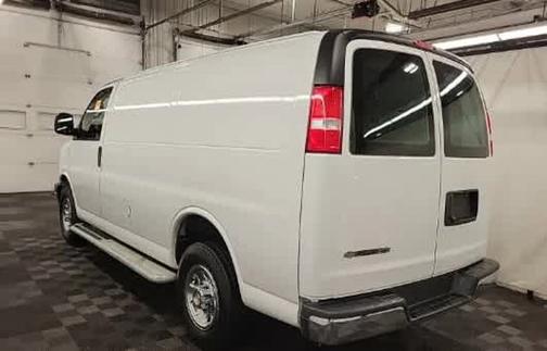 2024 Chevrolet Express 2500 