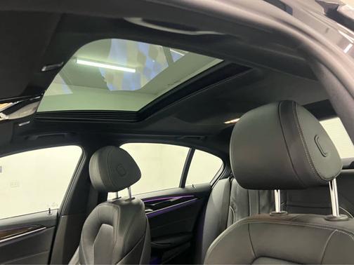 2018 BMW 530 i xDrive