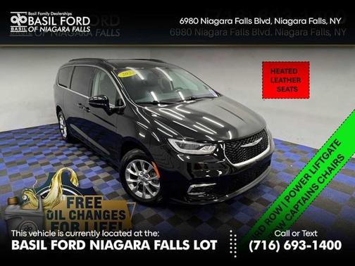 2022 Chrysler Pacifica Touring L