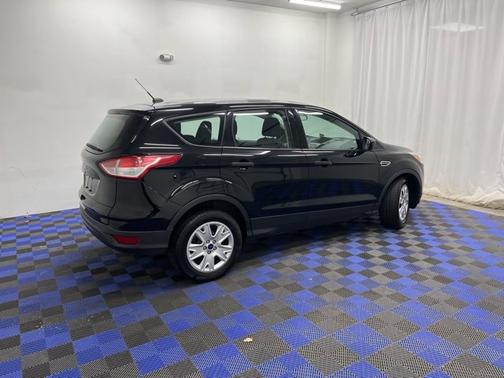 2016 Ford Escape S