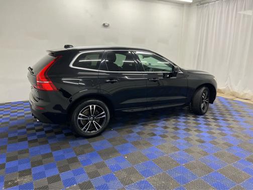 2019 Volvo XC60 T6 Momentum