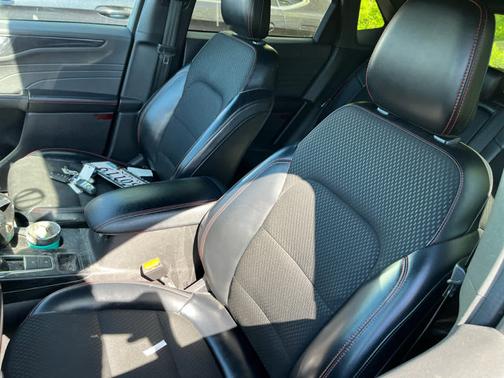 Agate Black Metallic 2024 Ford Escape ST-Line