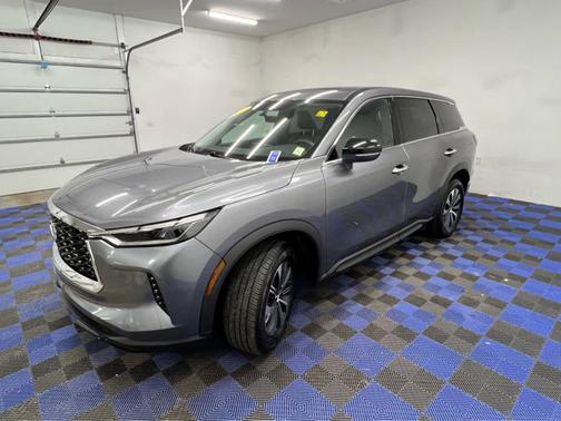 2023 INFINITI QX60 PURE