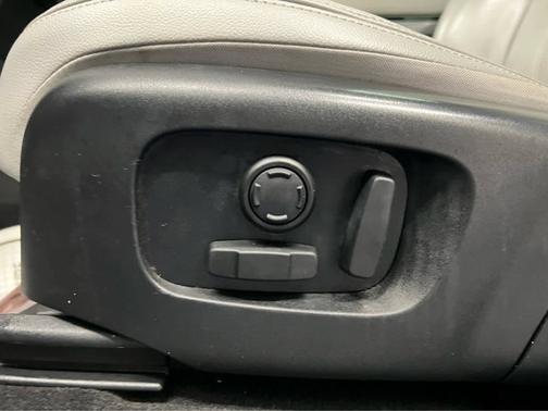 2023 Land Rover Range Rover Evoque SE